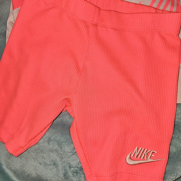 Nike Kids Pink and Neon Coral Active Set - Picture 3 of 6